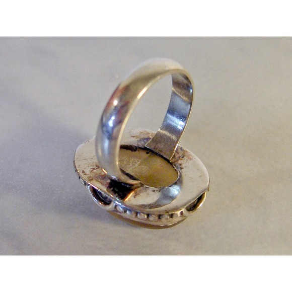 Vintage Sterling Silver Large Oval Banded Agate Ring , Ring Size 8 - Picture 5 of 5
